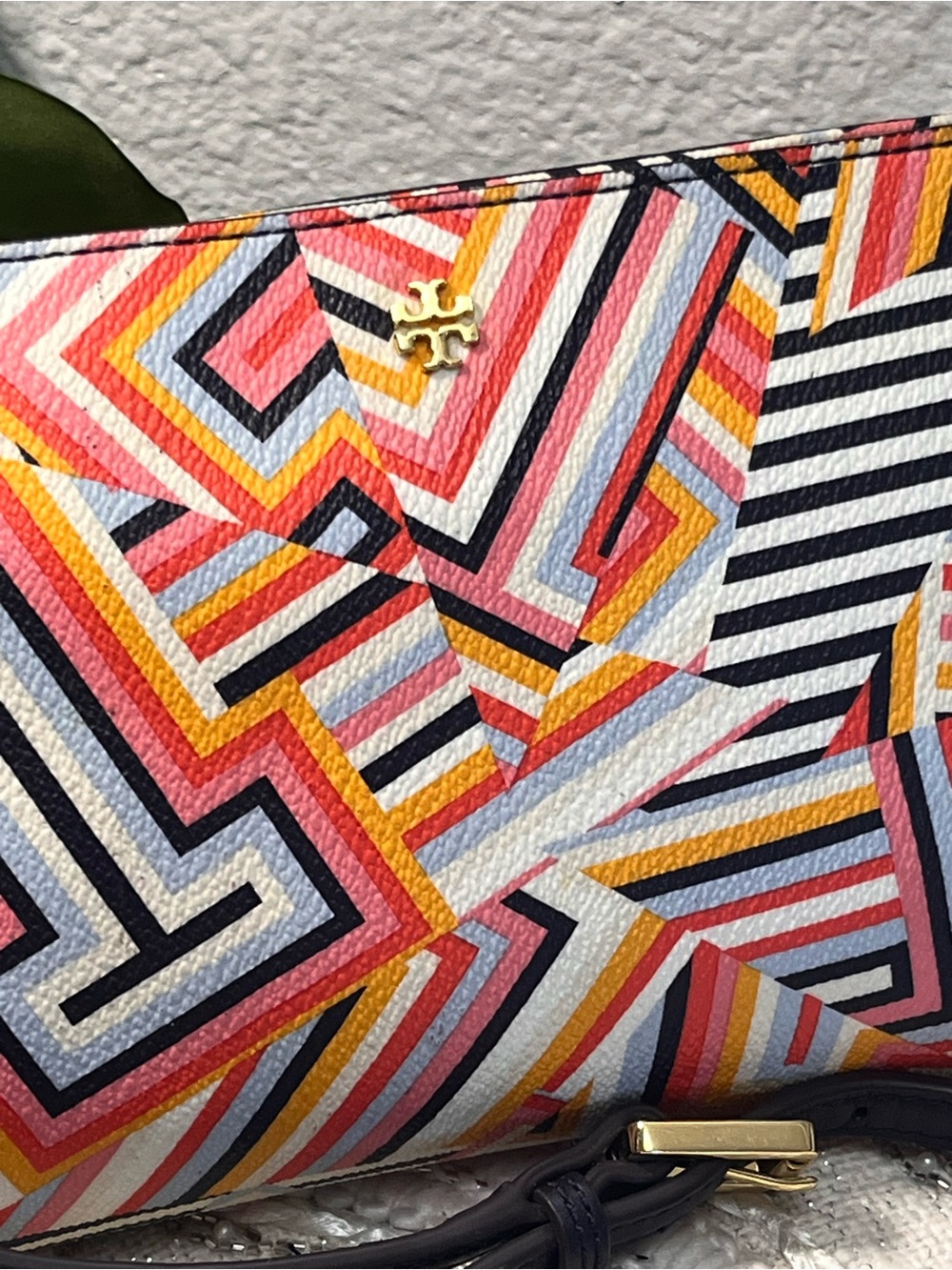 Tory Burch Kerrington Multicolor Geometric Crossbody Bag - Picture 2 of 14